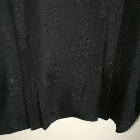 VINTAGE EATON 80 Black Secretary Style Flowy Oversized Button Front Blouse Large - Picture 9 of 14